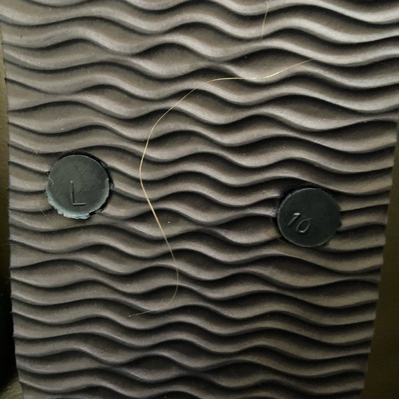 Hurley men’s flip flops - Picture 11 of 16